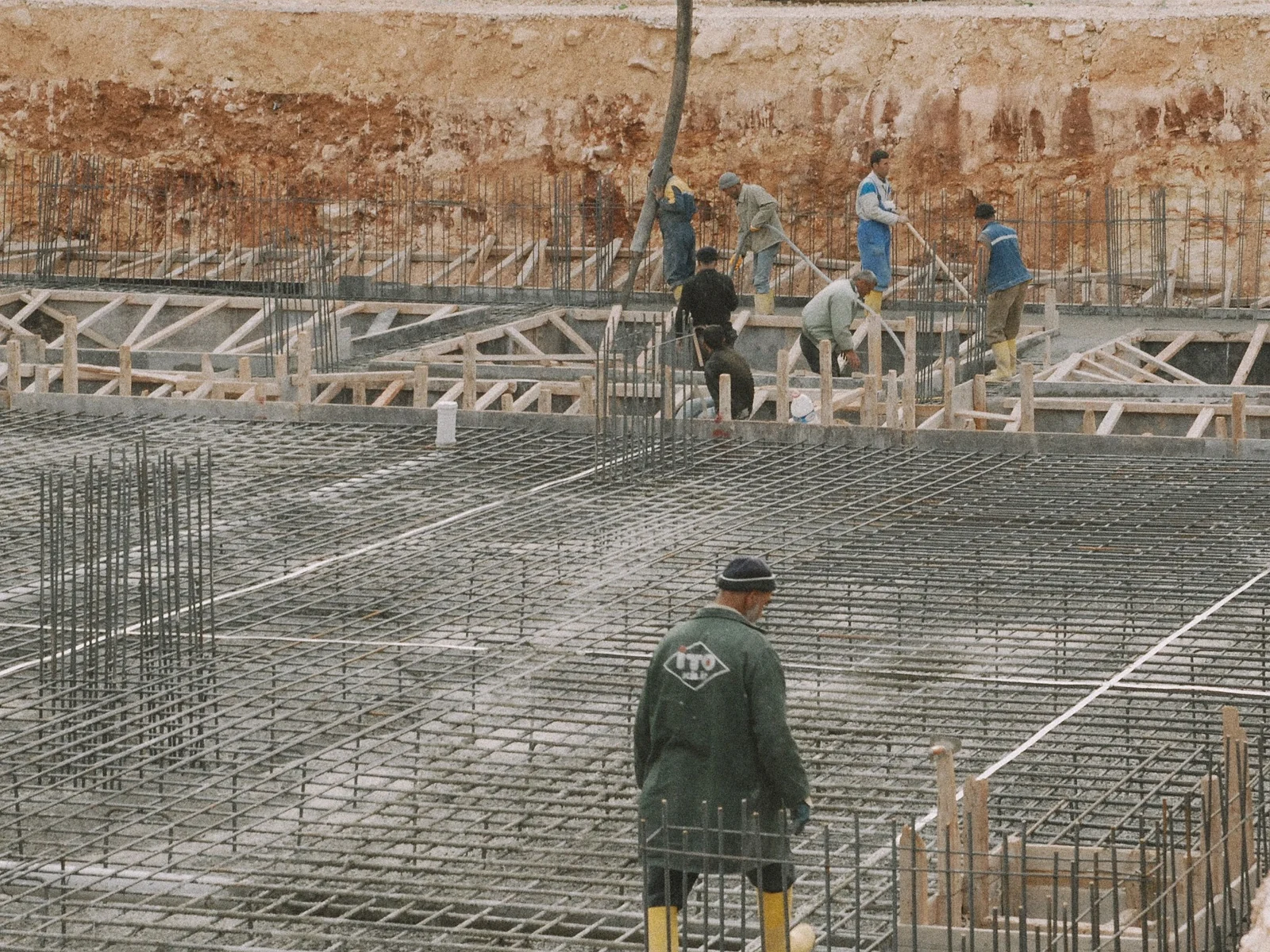 Civil and structural project execution on a construction site