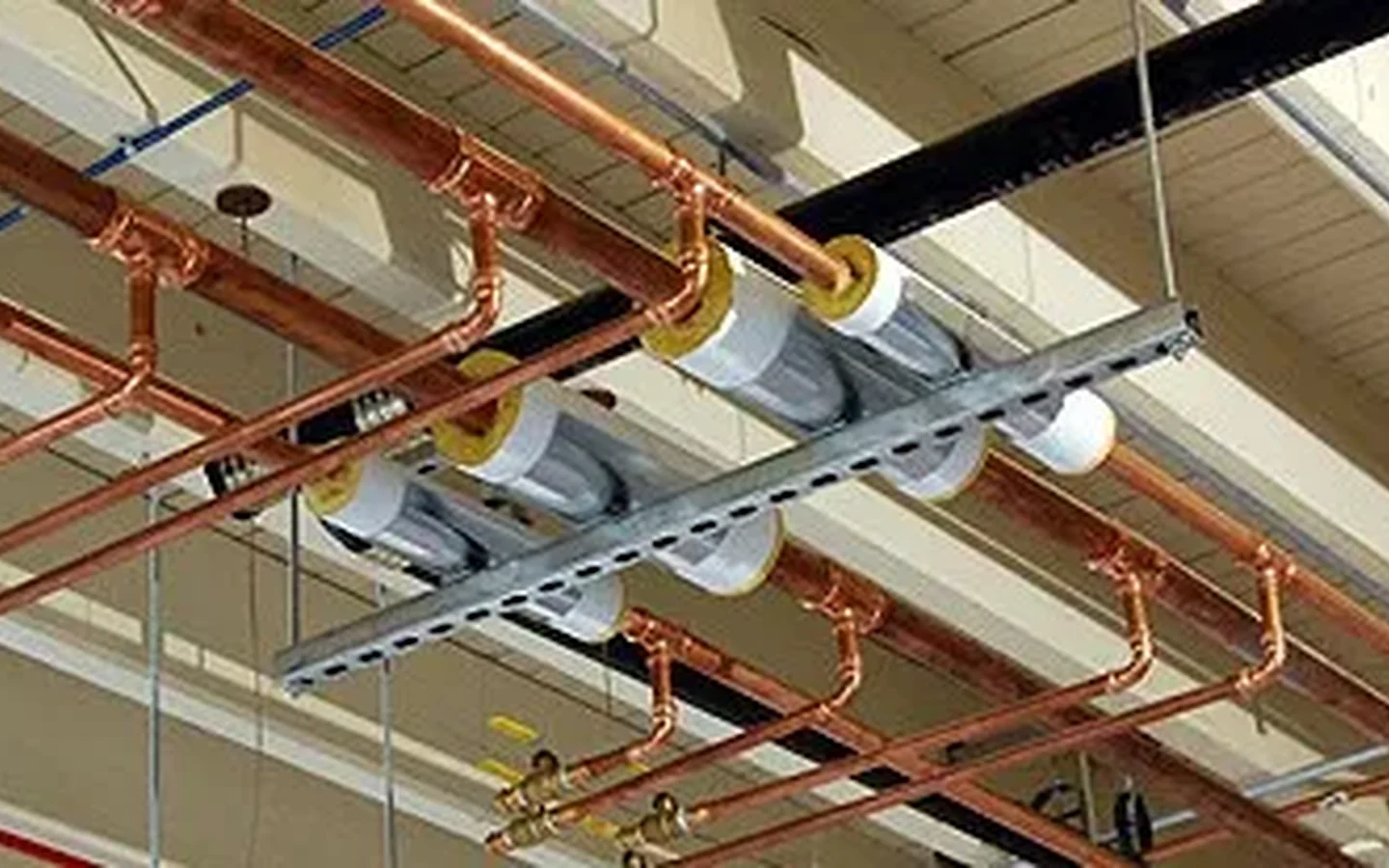 HVAC piping installation